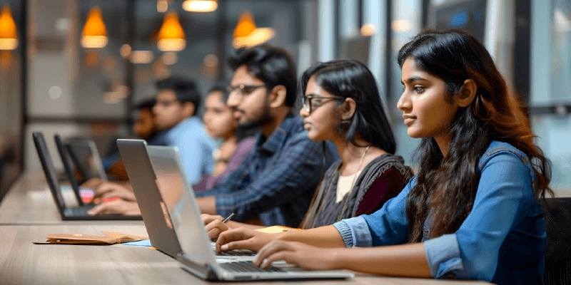 Full-time Jobs in the UK for Indian Students